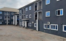 Tovia Hotel And Suite Limited
